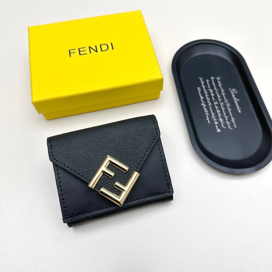 FENDI 8352 11 9 3 1